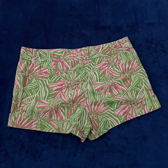 Lilly Pulitzer Shorts - Picture 3 of 4
